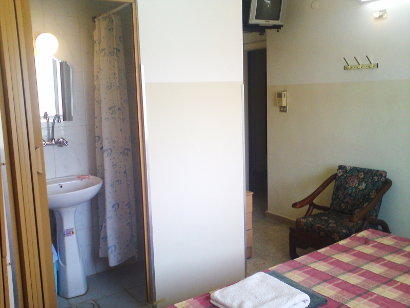 FARAH HOTEL