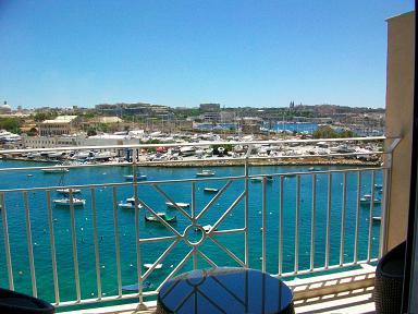 Bayview Hotel and Apartments