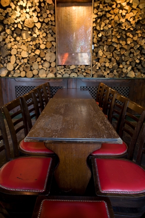 Zenith Bar and Hostel