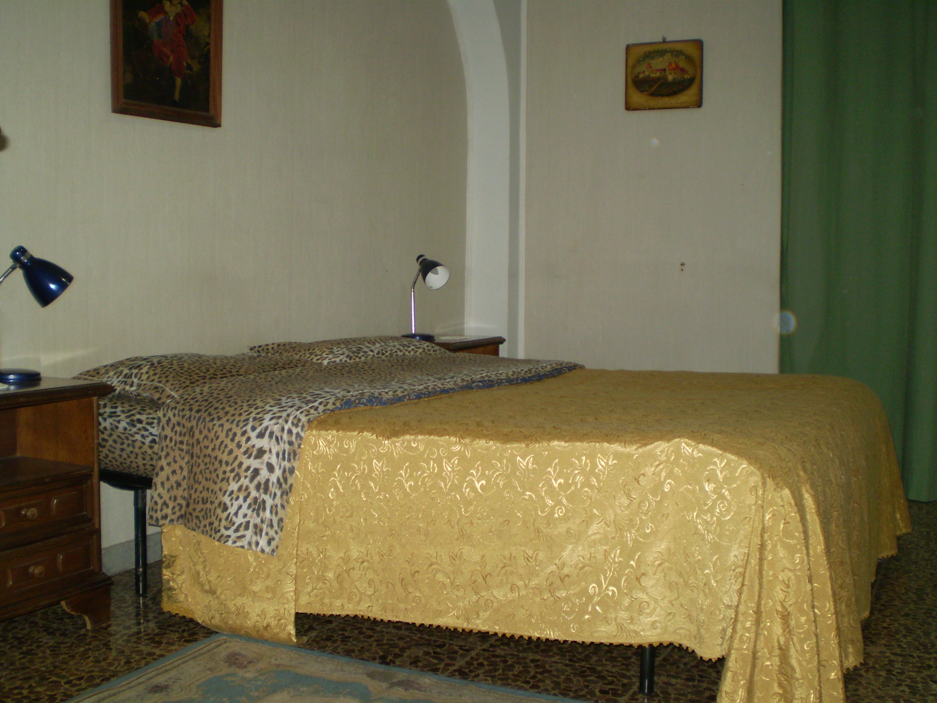 SUNNY GUESTHOUSE
