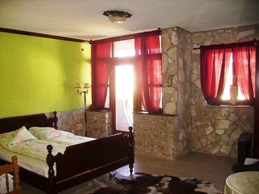 VILLA ANRI HOTEL