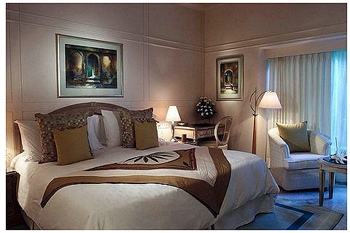 HOTEL BLUE BELL