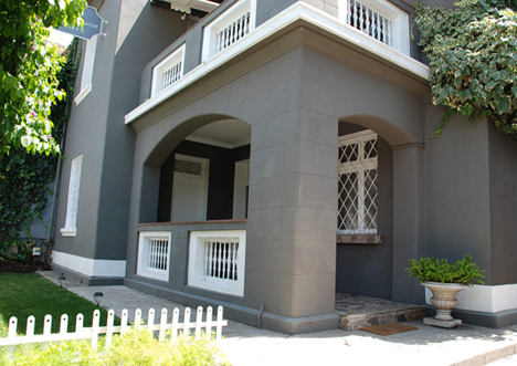 PURE LOUNGE HOSTEL