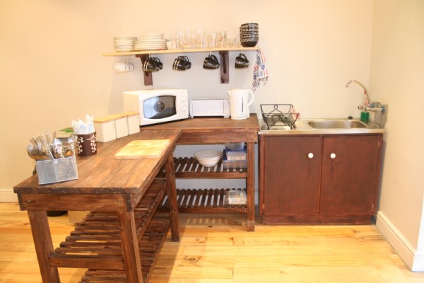 Forty8 Backpackers Hotel