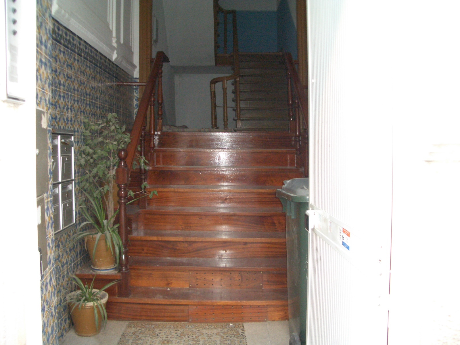 LOW COST ROOMS GUESTHOUSE