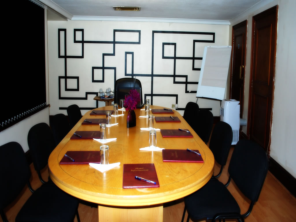 SKY PLAZA HOTEL