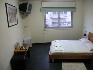 GORDON INN GUESTHOUSE