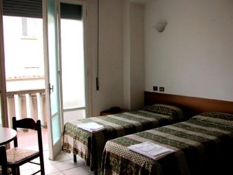 Amir Apartment
