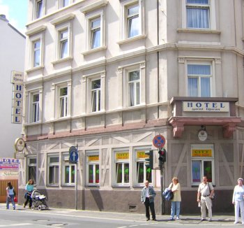 HOTEL GARNI DJARAN