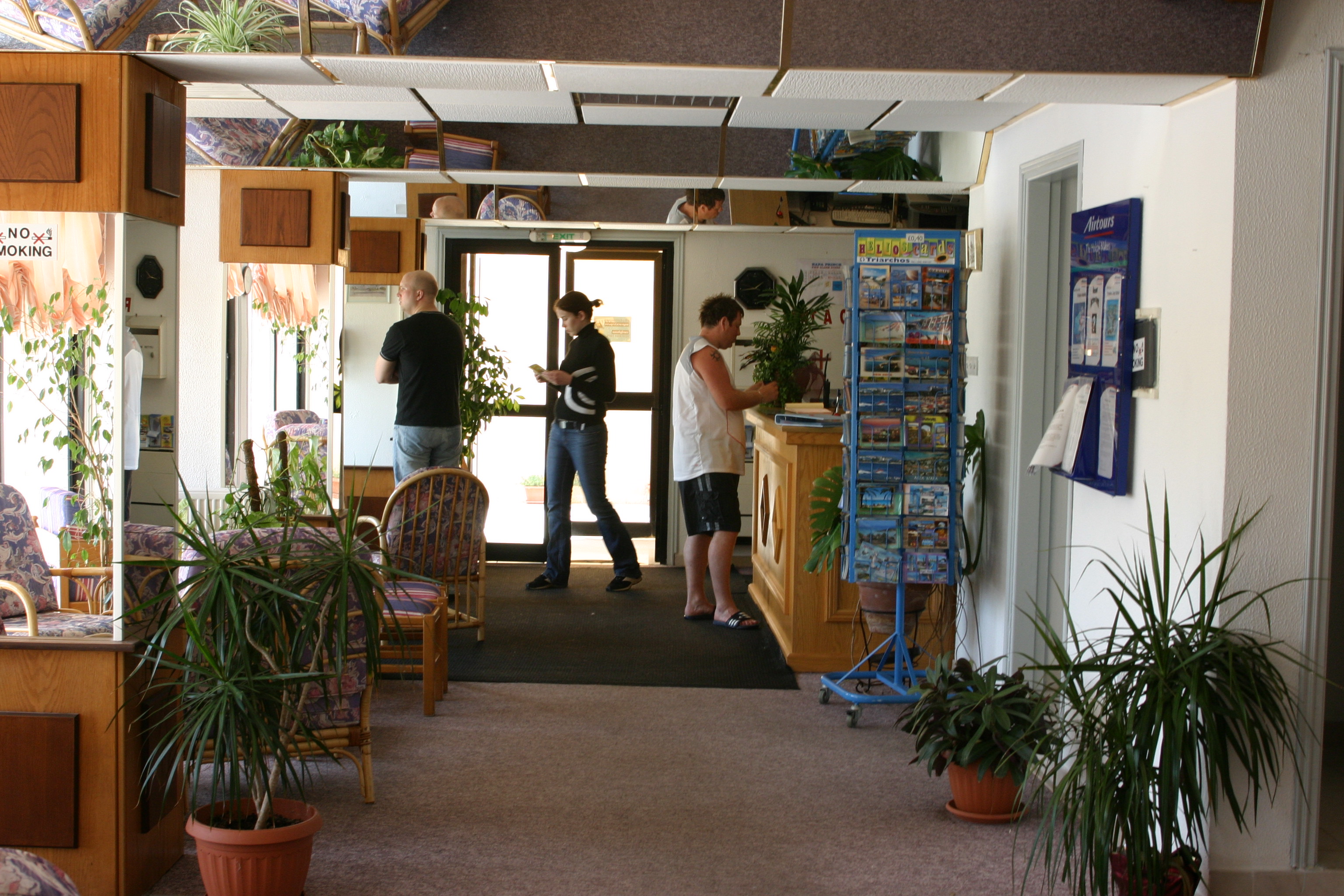 NAPA PRINCE HOTEL APARTMENTS