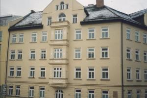 HOTEL FLORA