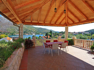 VILLA MORETIC APARTMENTS