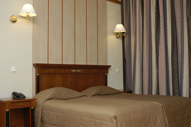 Kristoff Hotel