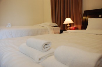 ADVISOR HOTEL