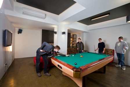 CORDIAL HOUSE HOTEL