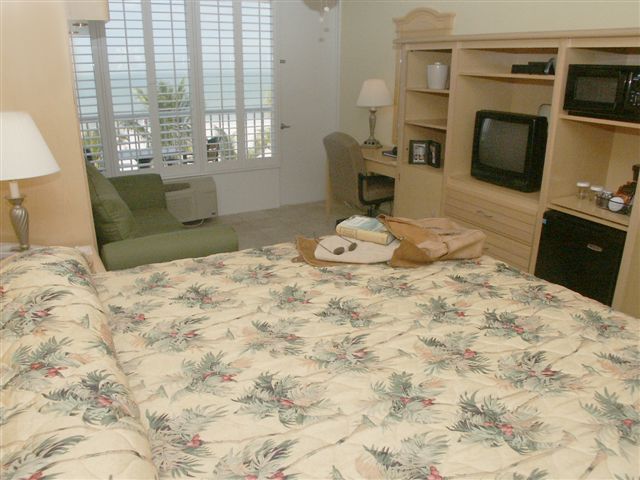 GRAND PLAZA BEACHFRONT RESORT HOTEL