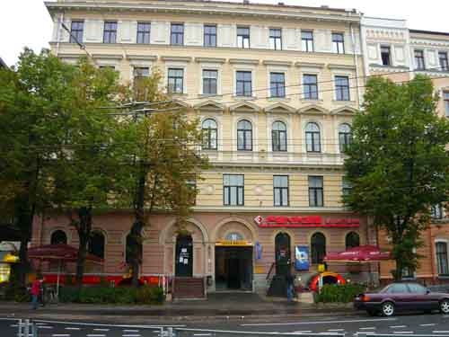 TIGER HOSTEL
