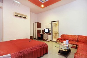HOTEL MANDAKINI PALACE KANPUR