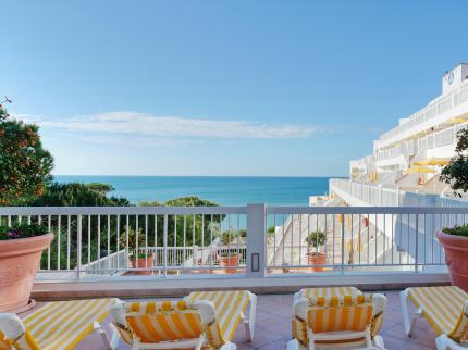 Clube Praia da Oura Hotel