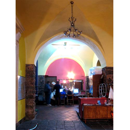 Agora Hostel