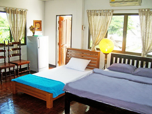 BED AND TERRACE GUESTHOUSE