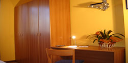 B B DOLCECASA HOSTEL